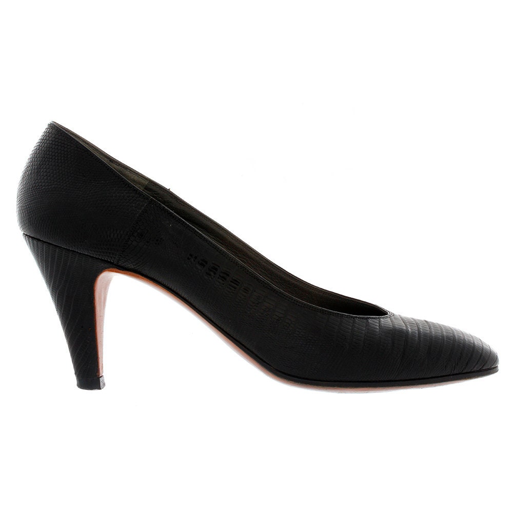 Vintage 70's Bally Women's Pump w/ 2.5" Heel - Made in Italy - Size 8.5AA - Black Lizard Leather