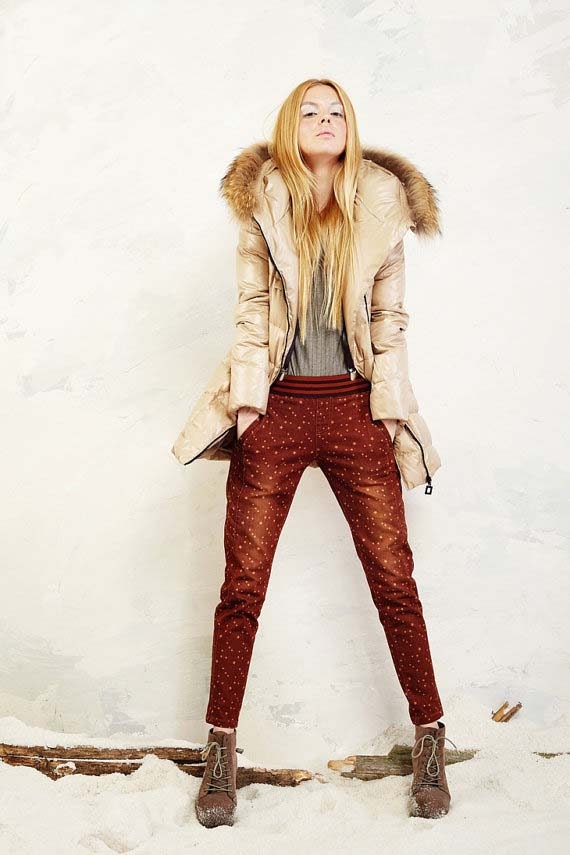 handmade  Womens Winter coat fur collar Hooded 90% Duck Down Jacket warm clothes(207)