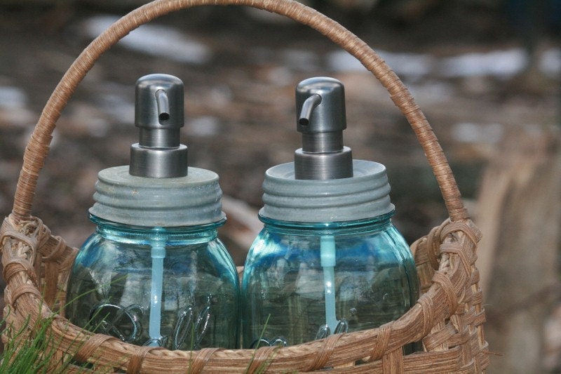 Mason Jar Soap Dispenser with Metal Pump and Narrow Mouth Zinc Antique Lids & Vintage Blue Quart Mason- Jar Lotion Bottle Dispenser