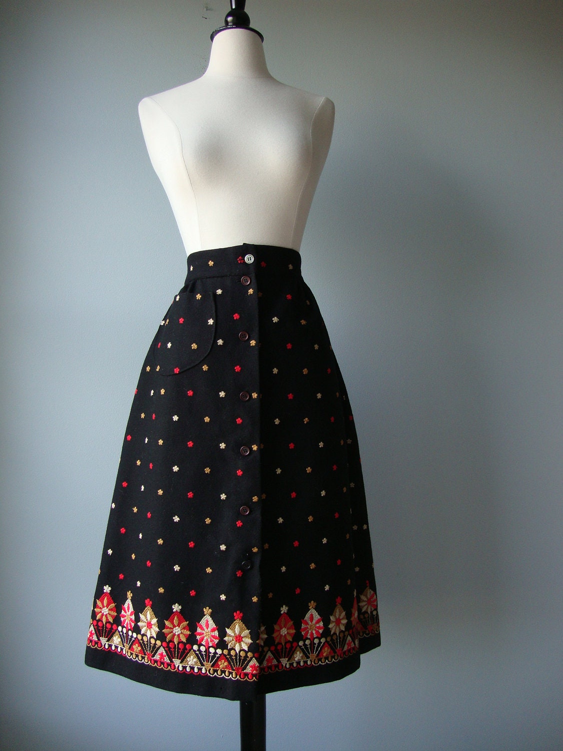 Vintage Skirt // Folk Style Embroidered skirt on Black Wool Small // x small