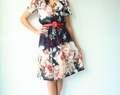 1970's Vintage Leaf Print Shirtwaist Dress / Nautical / Resort Midi Dress