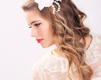 white bridal flower clip, wedding hair accessories, wedding flower clip silk flower hair clip