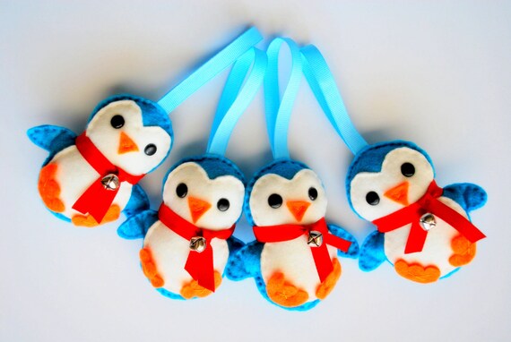 4 Penguin Felt Ornament A344 Il_570xn