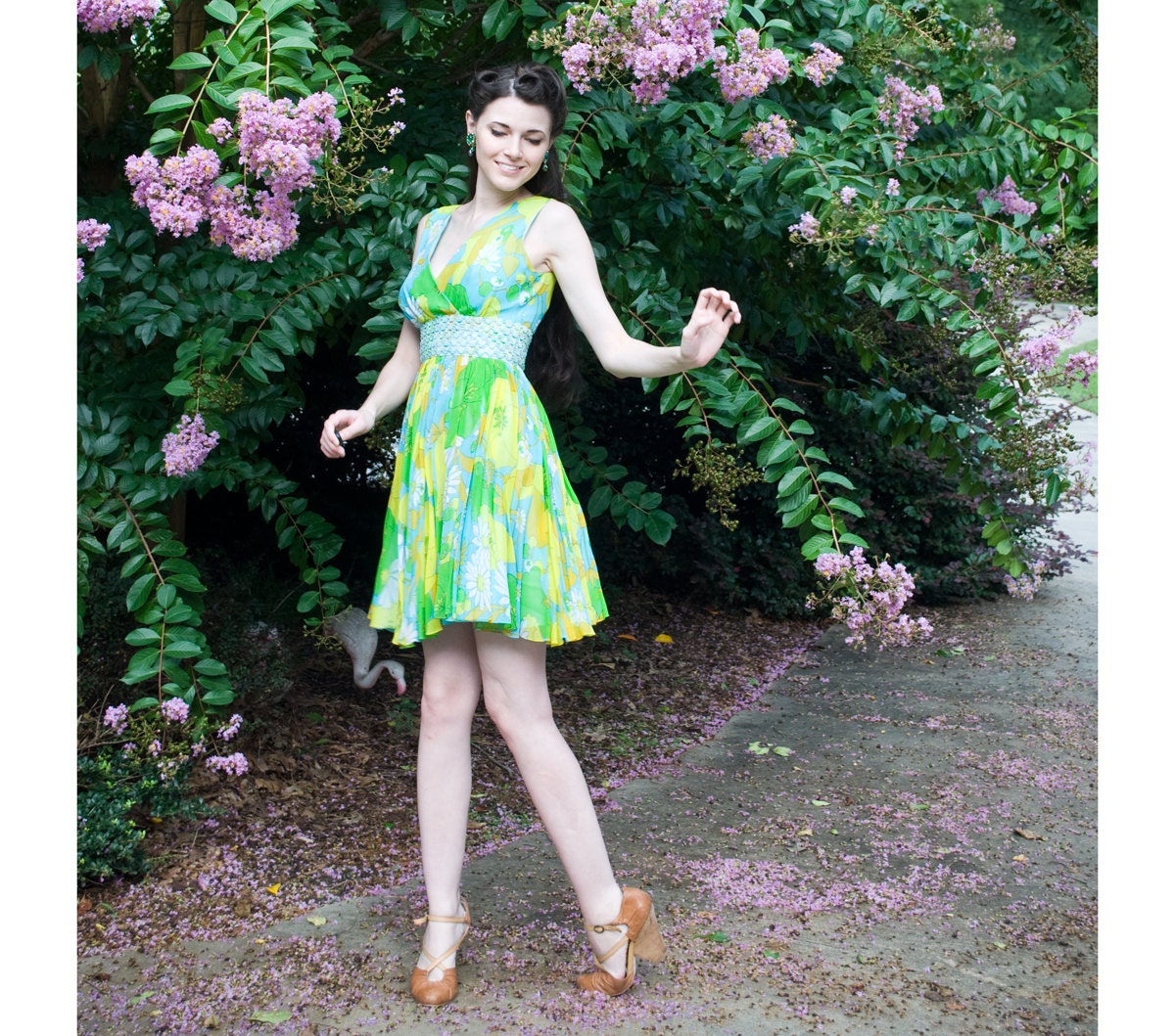 60s - Miss Lili - empire  waist mini dress with wide waist band and accordion pleated skirt - size xs s
