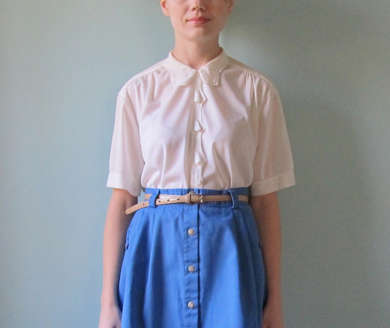 1950s off-white short sleeve blouse medium large