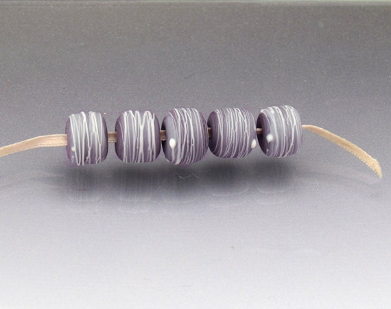 Mauve glass bead set, purple beads, pink beads, lampwork glass beads Cocoon Anne Londez  SRA