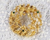 Vintage Christmas Brooch / Pin, Gold Holly Leaf Berry Wreath, Green Clear Rhinestone, 1950s 1960s Mad Men, Holiday Jewelry