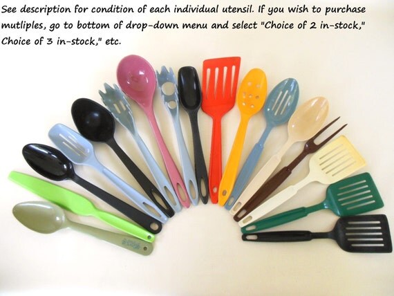 Nylon Plastic Kitchen Utensils Ekco Ensar by LaurasLastDitch