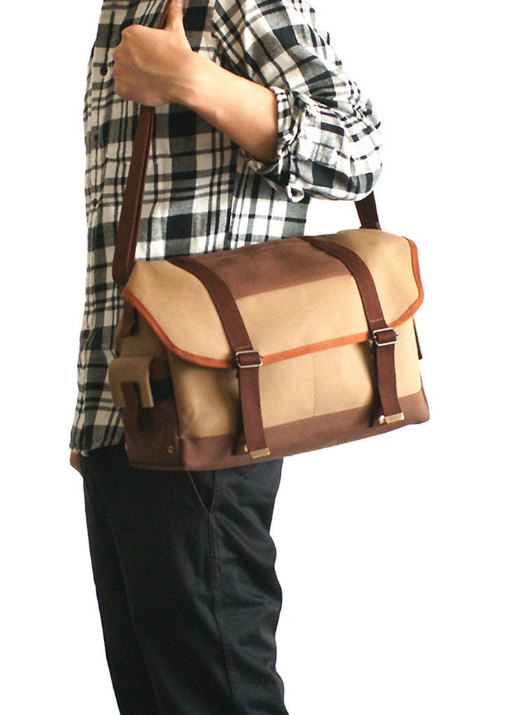 60s Style DSLR Camera Bag - water-repellent durable canvas - Amber/Brown