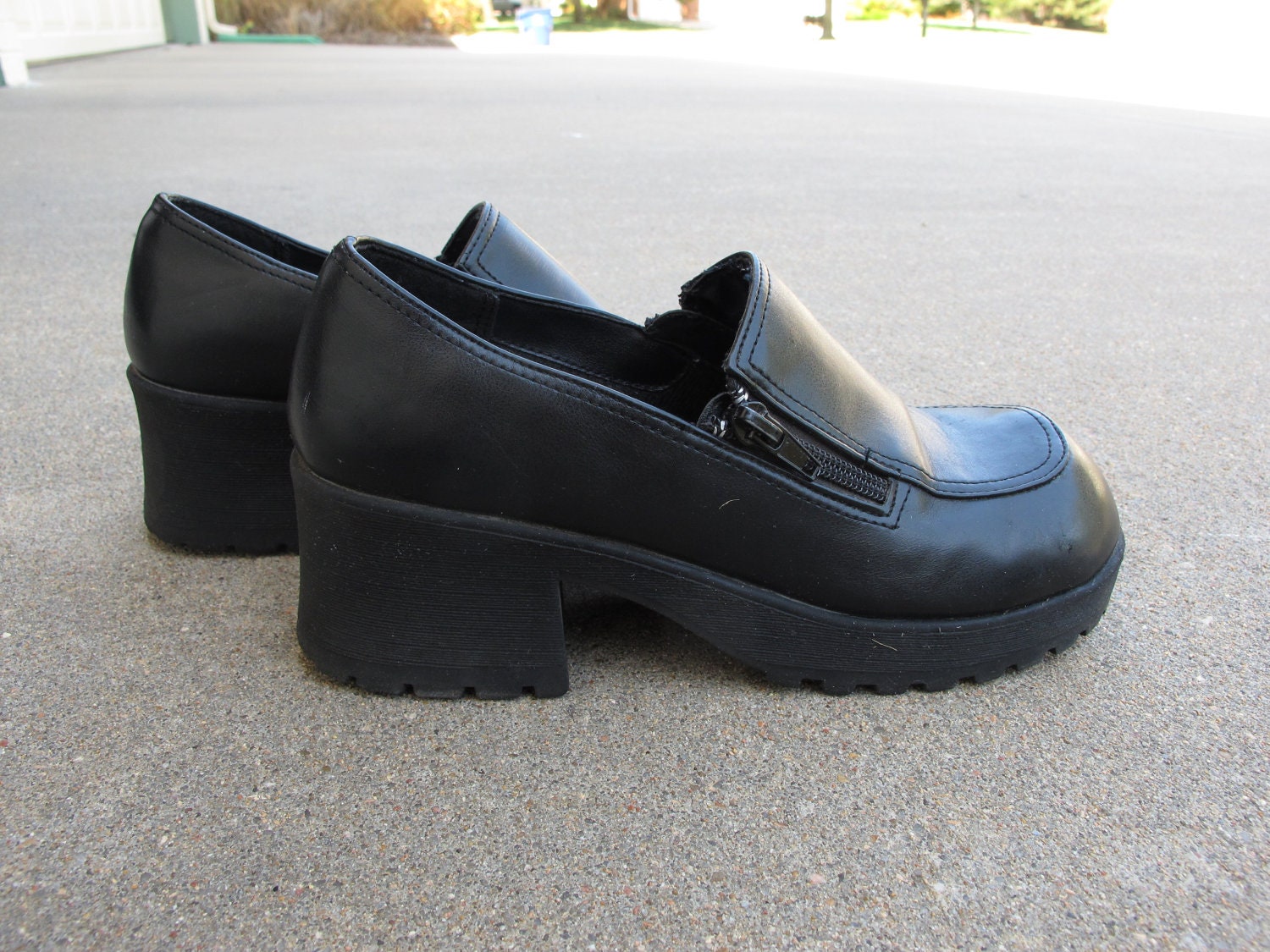 90s grunge black platform 6 6.5 ankle boots oxfords vegan leather zipper flatforms goth zipper boots 5