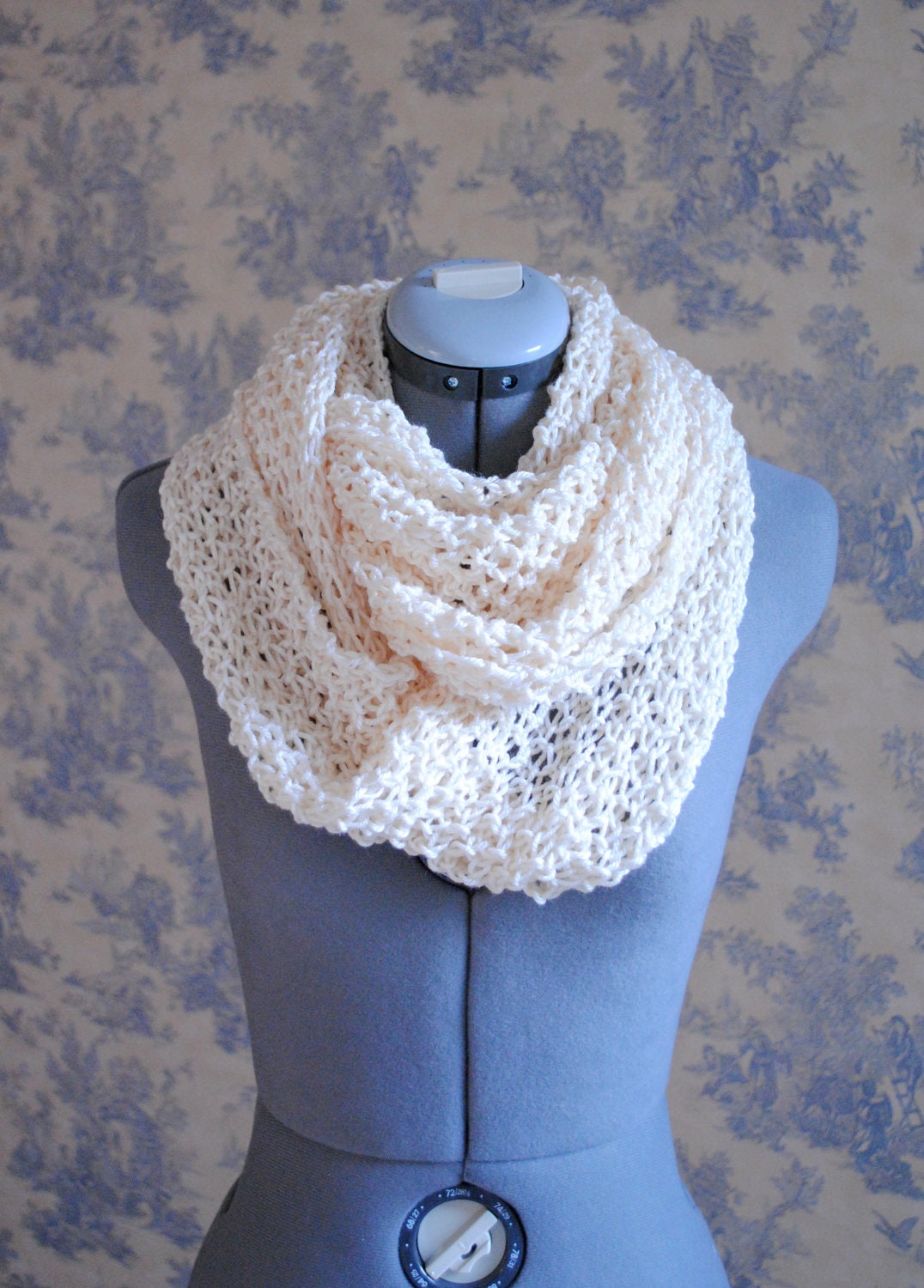 Infinity Scarf- In WHITE