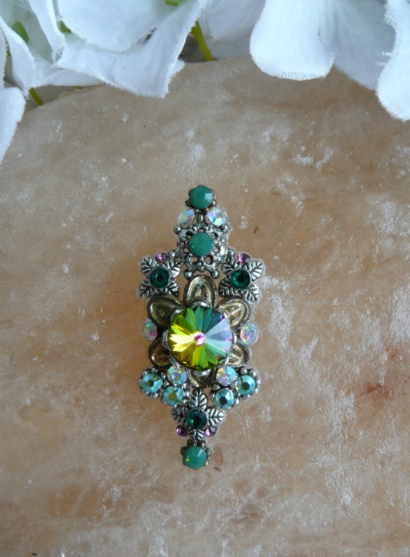 Tribal Bindi hand made with all Swarovski crystals - green colors