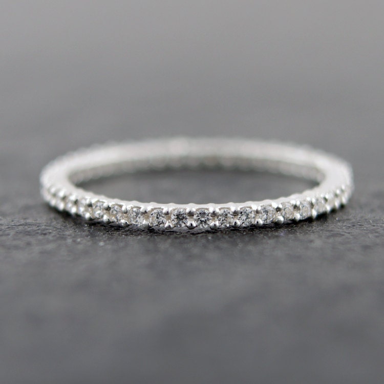 Single Sterling Silver Diamante Band Ring