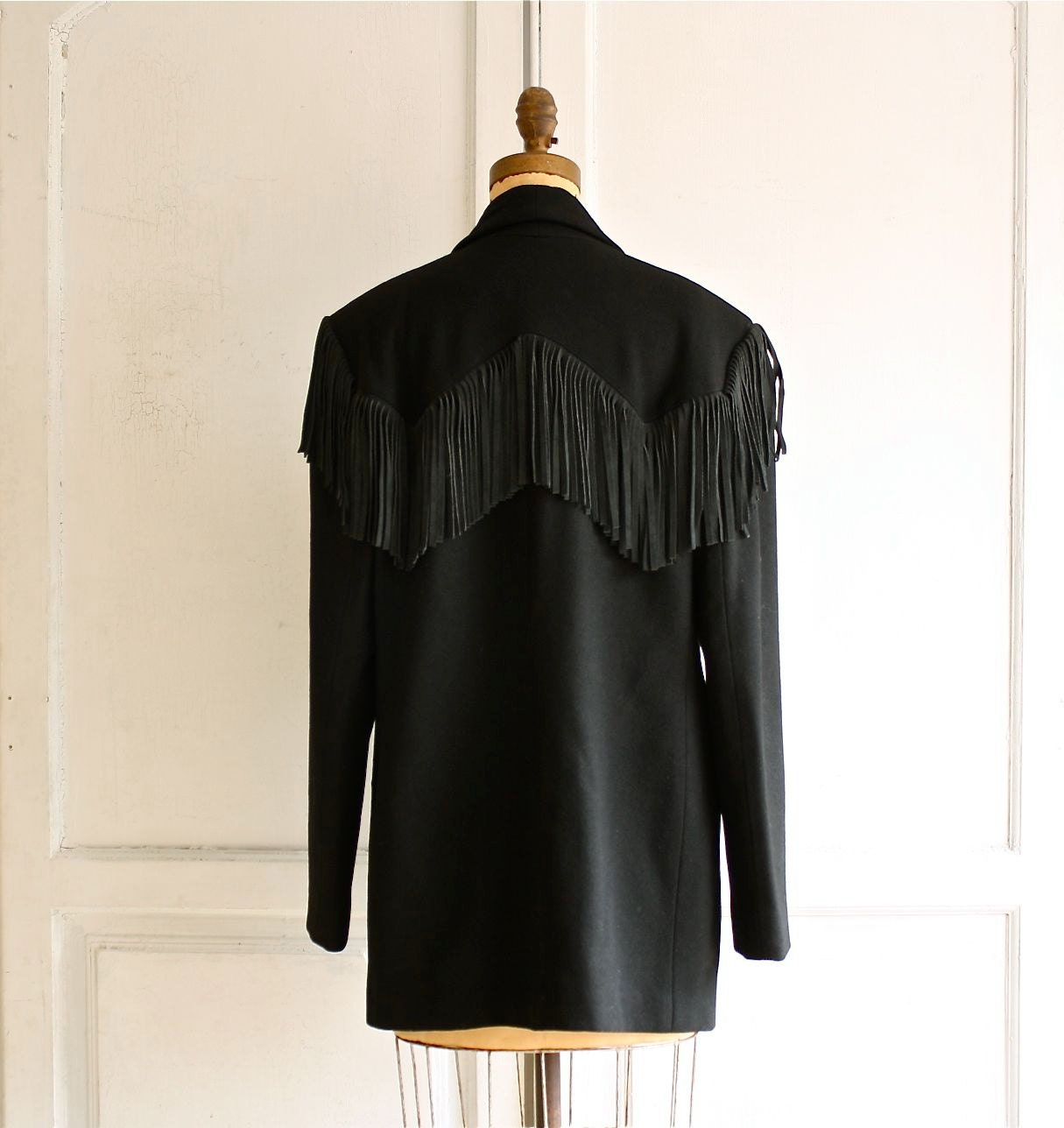 s a l e . vintage black fringe jacket 80s . oversized boyfriend blazer Bloomingdale's