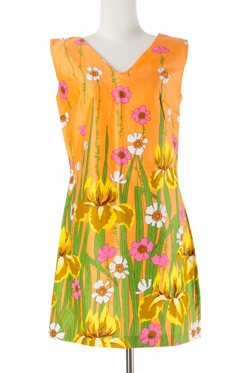 Vintage Hawaiian Dress 60s Orange Floral Print Sundress Medium