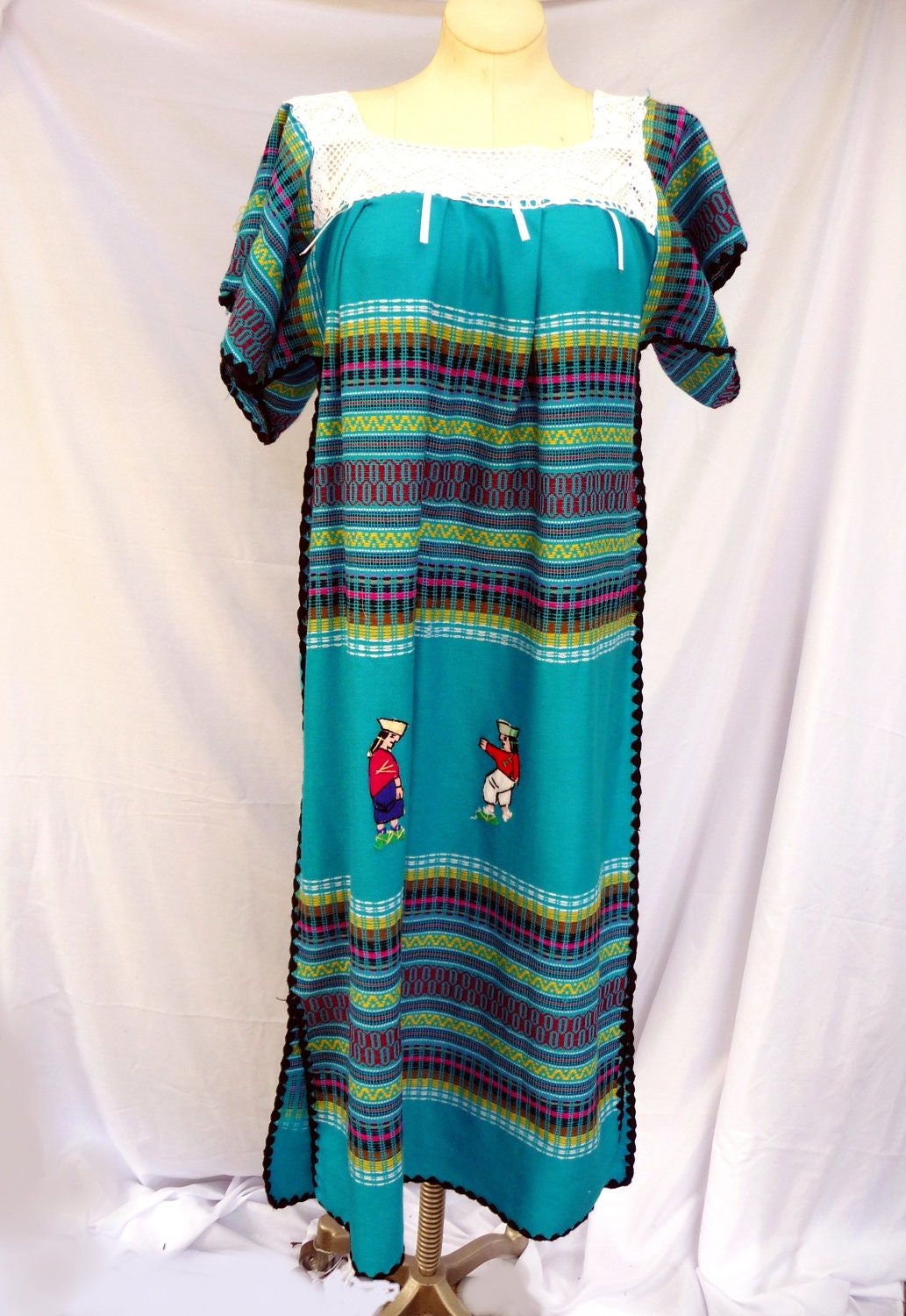 Ecuadorian Folk Dress Woven with Embroidery & Lace Turquoise Peasant Art One Size