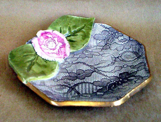 Lace Bowl with Rose and Leaves
