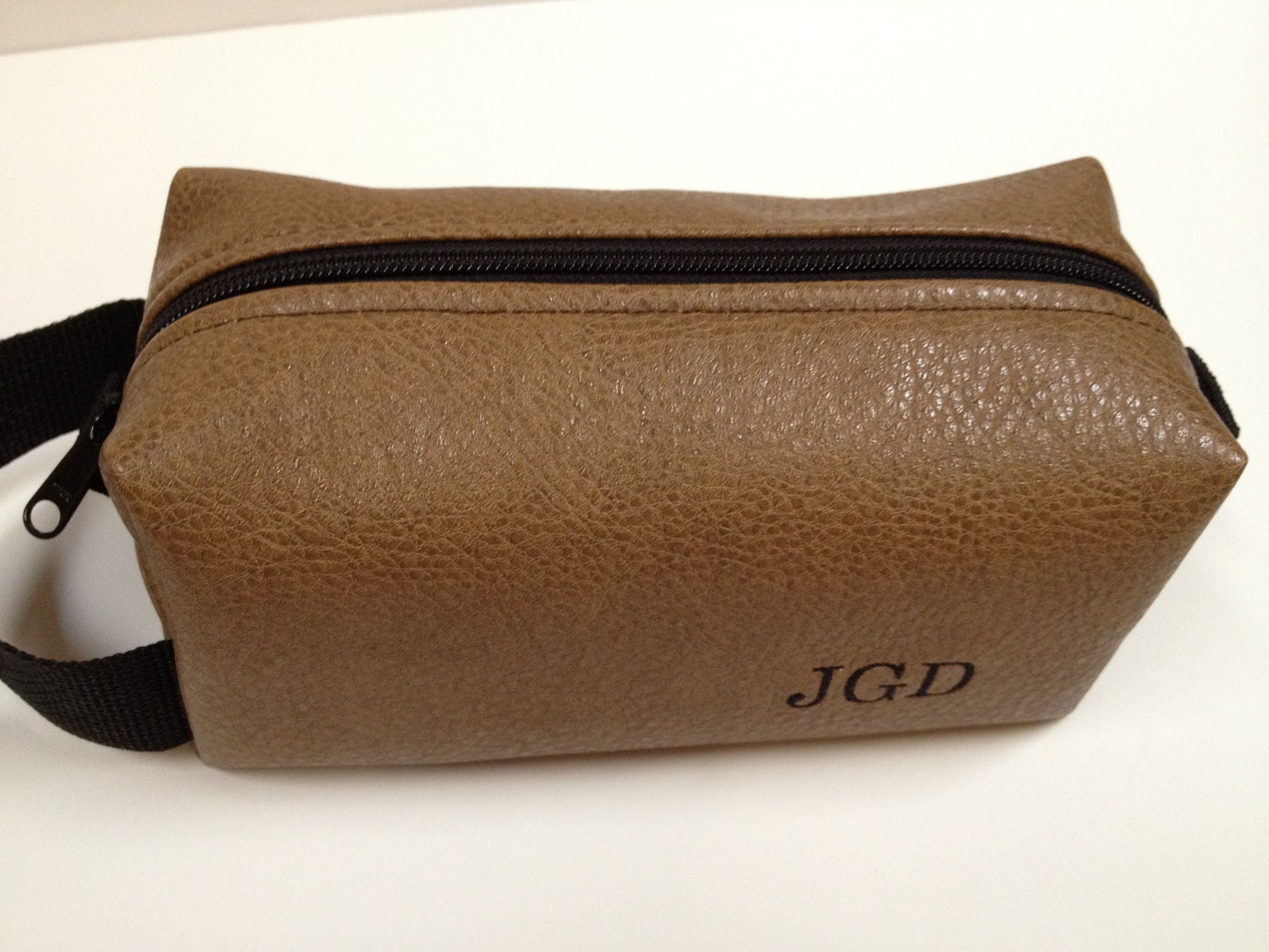 Personalized Toiletry Shaving Bag LARGE Faux Calf Groomsmen Wedding Party Gift Best Man Groomsmen