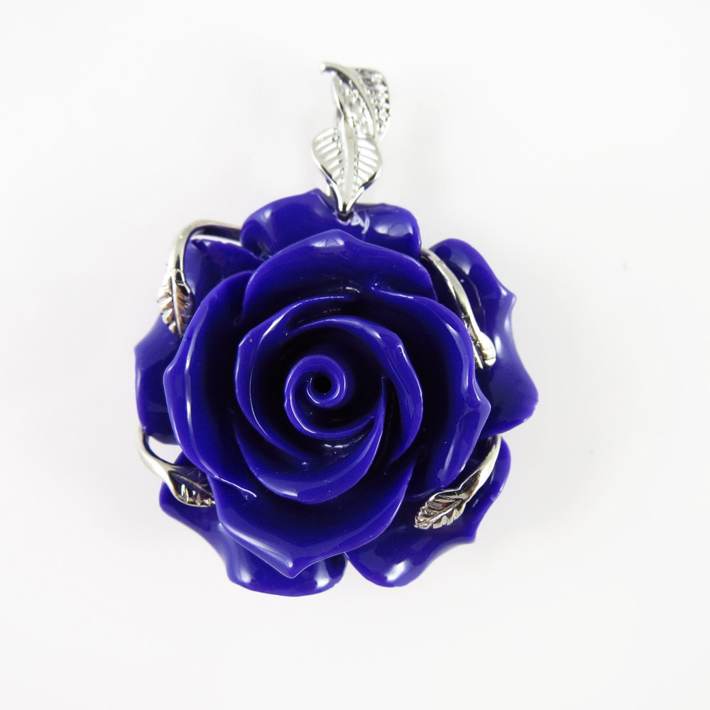 35mm x 47mm Synthetic Coral Rose Pendants - Purple - 1 Piece