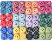 GINGHAM buttons x130 10 each of 13 plaid colours