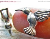 CHARM SALE One pewter hummingbird charm, antique pewter finish, 18 x 14 x 8mm, rectangular hole 5 x 2.5mm