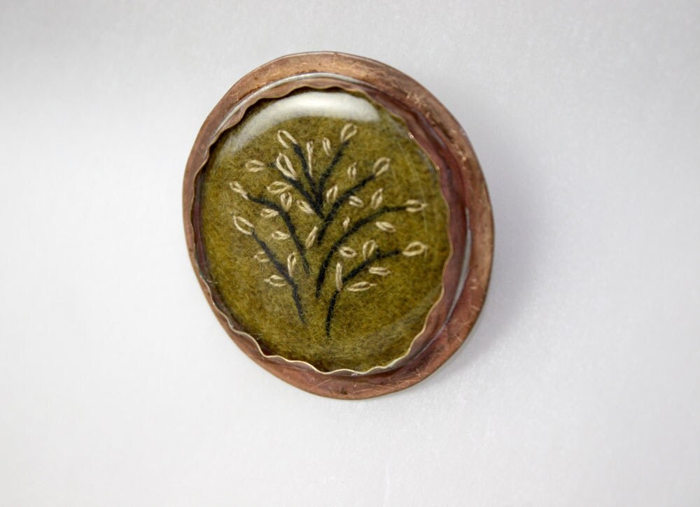 Brooch Copper Metal Flower Hand Embroidery More Wool Primitive Tree pin