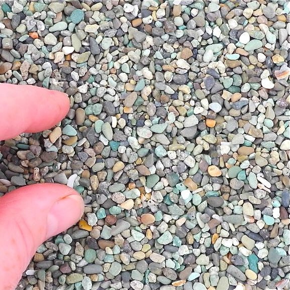 Tiny Sea Green Terrarium Mini Fairy Garden Pebbles for Mini Gardens Patio and Paths, 3lbs