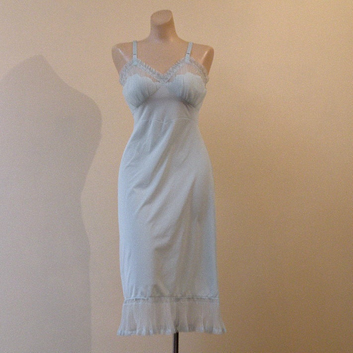 Baby Blue Scallops and Pleats Full Slip 50s Vintage 32 Small