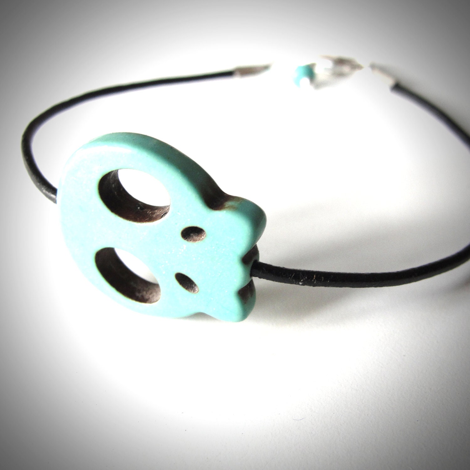 Howlite Skull on Black Leather bracelet