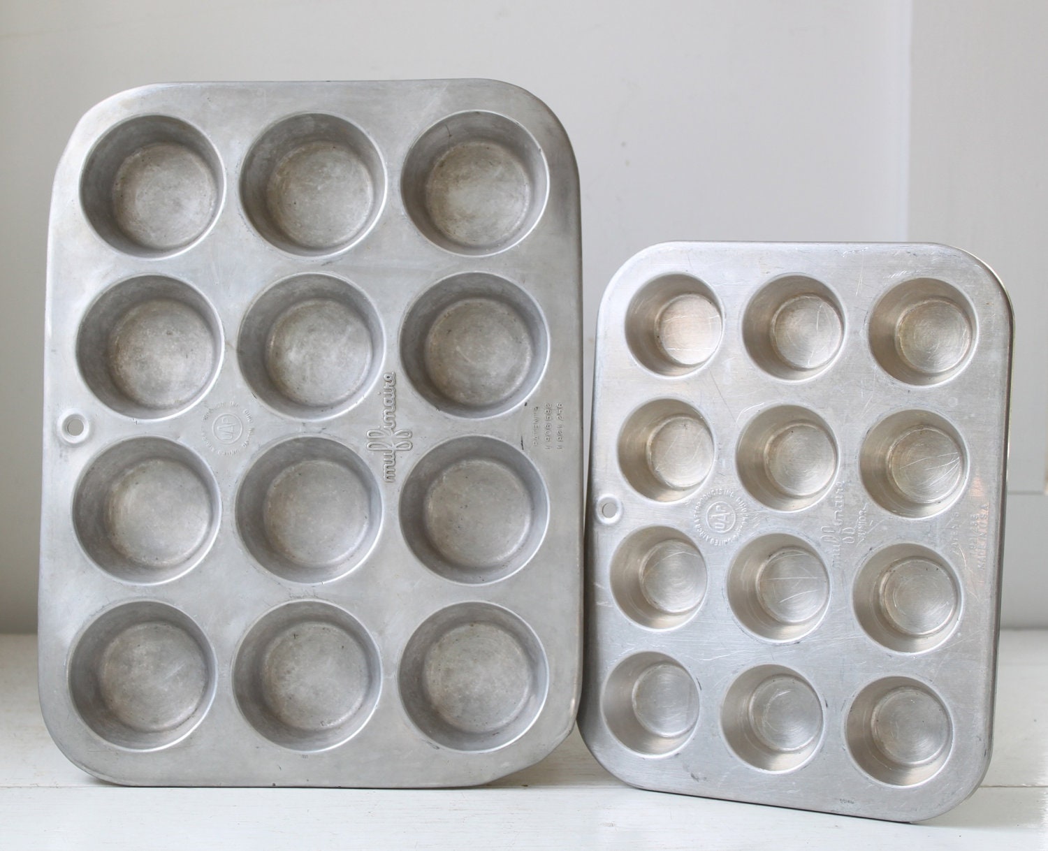 vintage 1950s muffin pans. Muffinaire full 12 and junior 12. Mid century retro kitchen / the BEULAH'S CUPCAKE tins