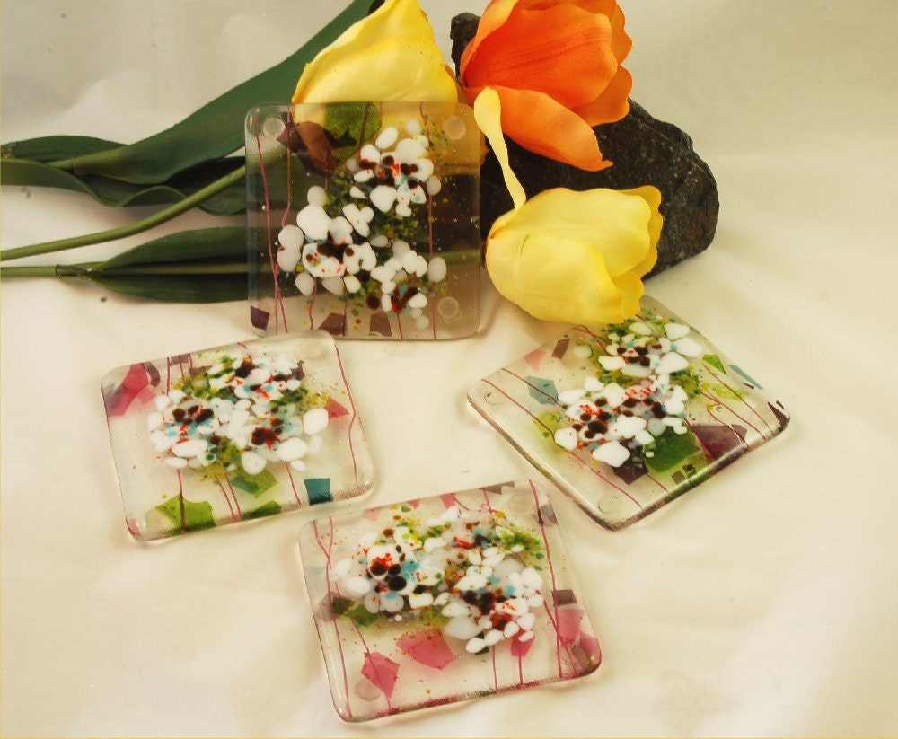 Fused glass organic white flowers coasters, set of 4