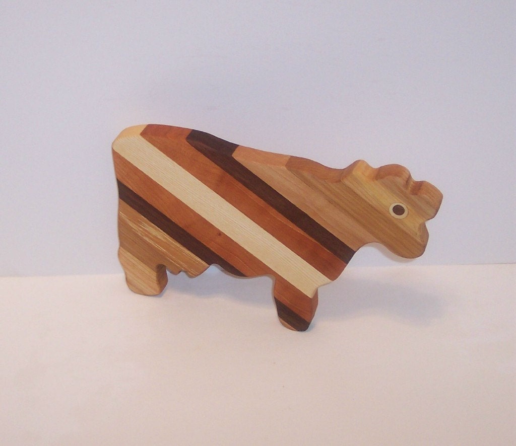 Cheese Cutting Board Shaped Like A COW
