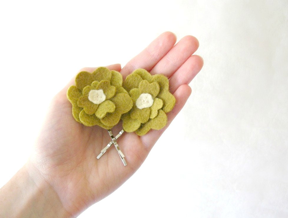 Felt Flower Hair Pins // Pair of Bronze Blooms // Wedding Hair Accessories by OrdinaryMommy on Etsy