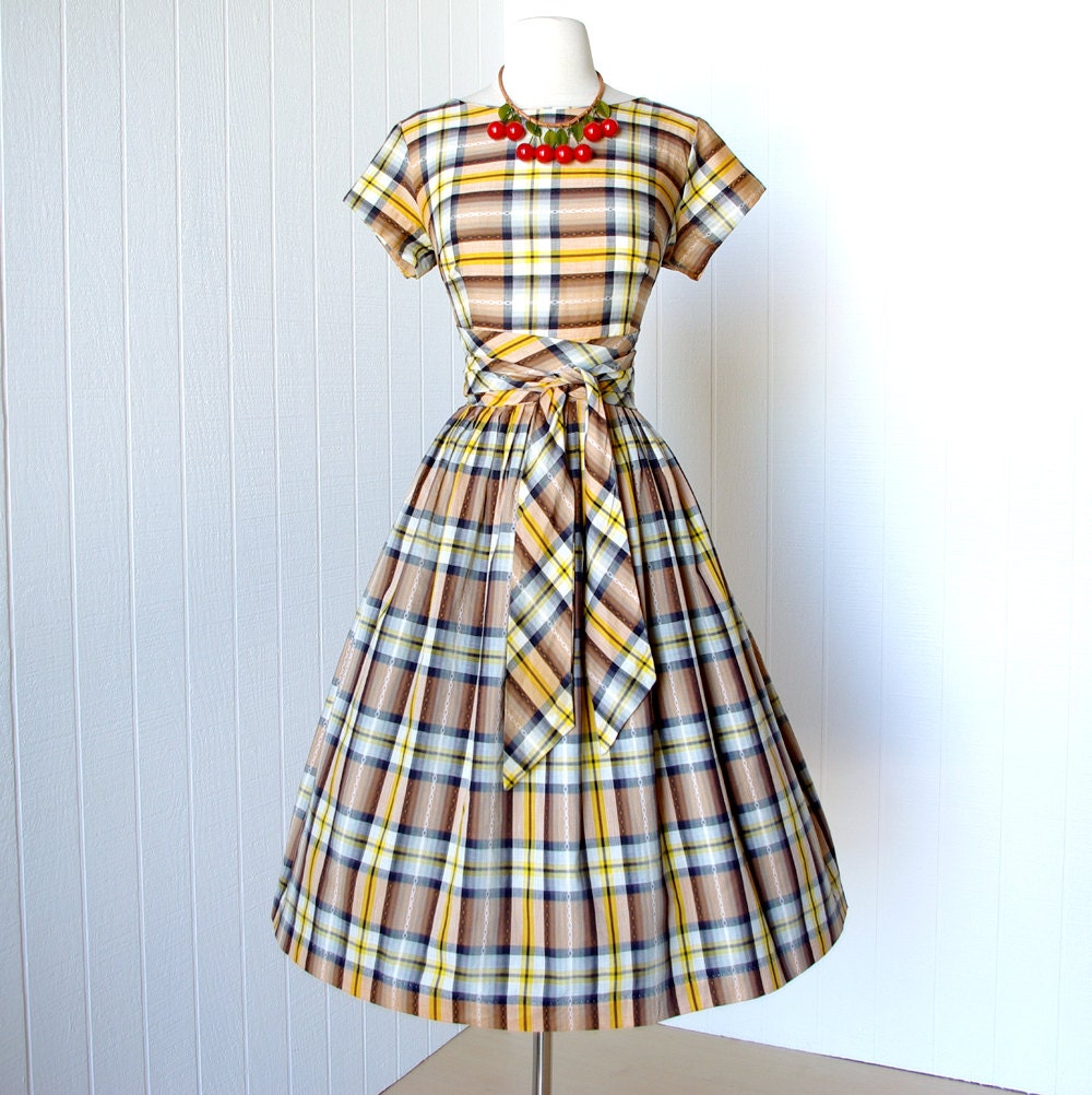 vintage 1950's dress ...never worn BAY CITY madras plaid mercerized cotton full skirt pin-up summer sun dress w/original tags l