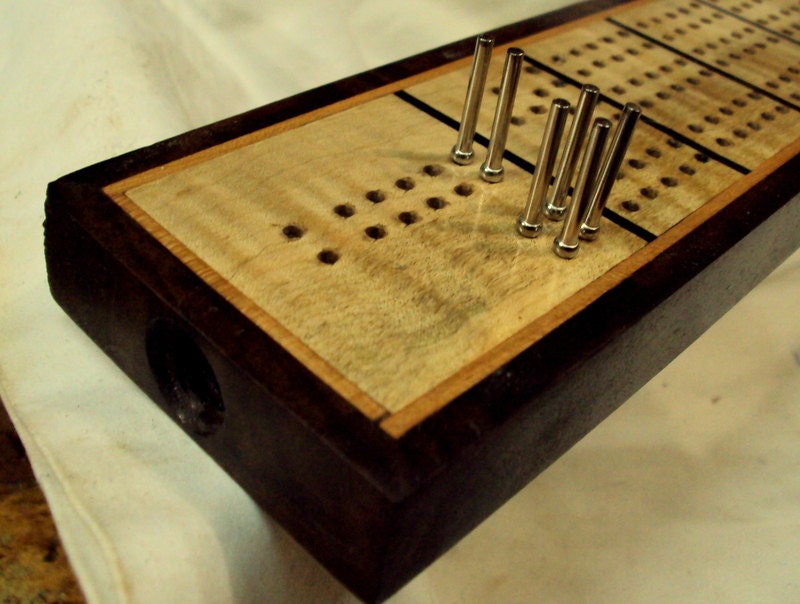 Unique Artisan Quality Cribbage Board : Wakehurst Place Garden - 31% discount - Use etsy.com coupon code TURKEYDAY2012