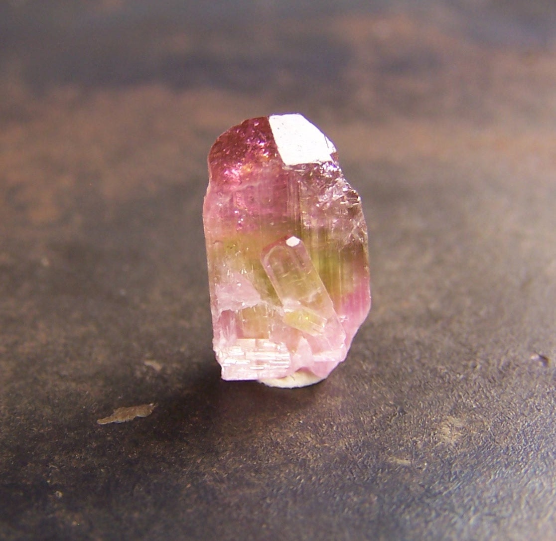 Tourmaline - Cluster - Green Pink Bi Color Tourmaline - Tourmaline Crystal - Terminated cap - Bicolor - Bright colors