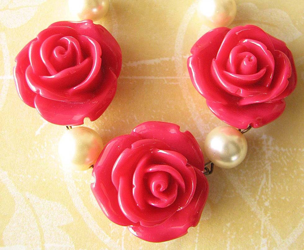 Flower Necklace Red Jewelry Bib Statement Necklace Bridesmaid Jewelry Red Rose Necklace