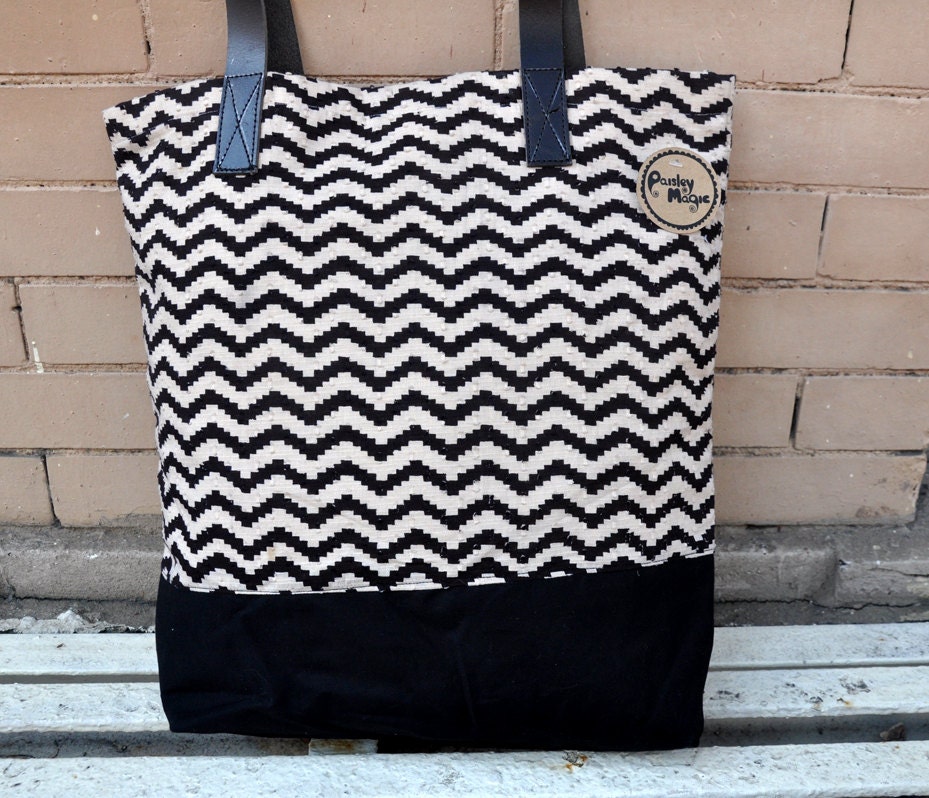 Canvas Tote Bag with leather straps in Black zig zag print - Leather and Canvas Tote Bag, Beach Bag, Shoulder Bag, Large Tote, Diaper Bag