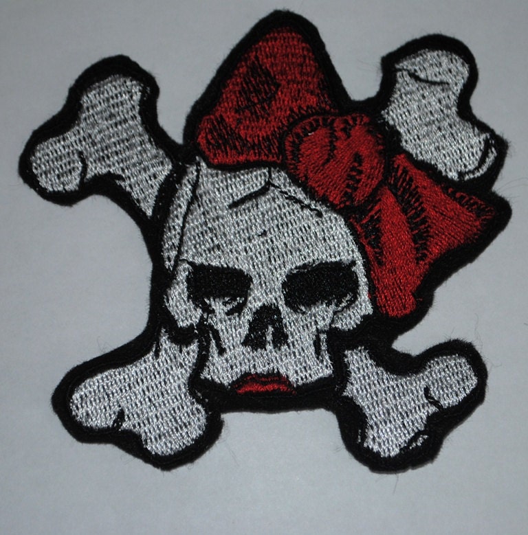 4 x 4  Girlie Skull and Crossbones on Black Felt