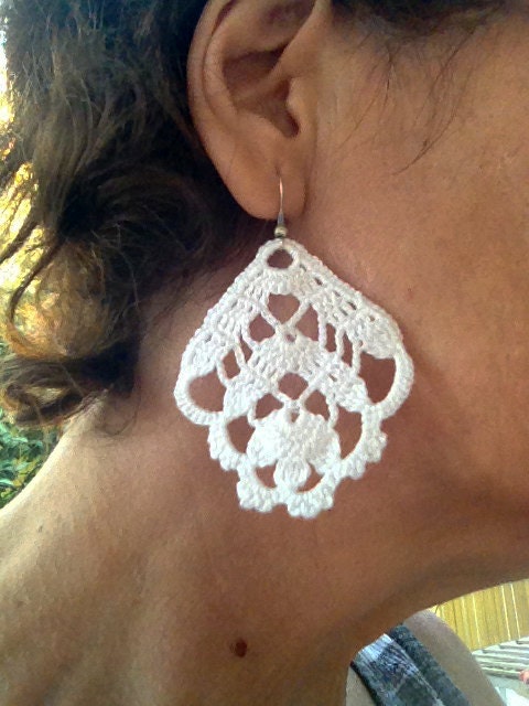 Pdf Tutorial Crochet Pattern Dangle Earrings By Accessoriesbynez