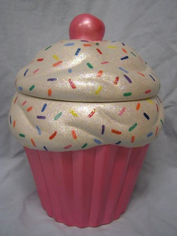 Rainbow Sprinkles Pink Crunch Cupcake Jar