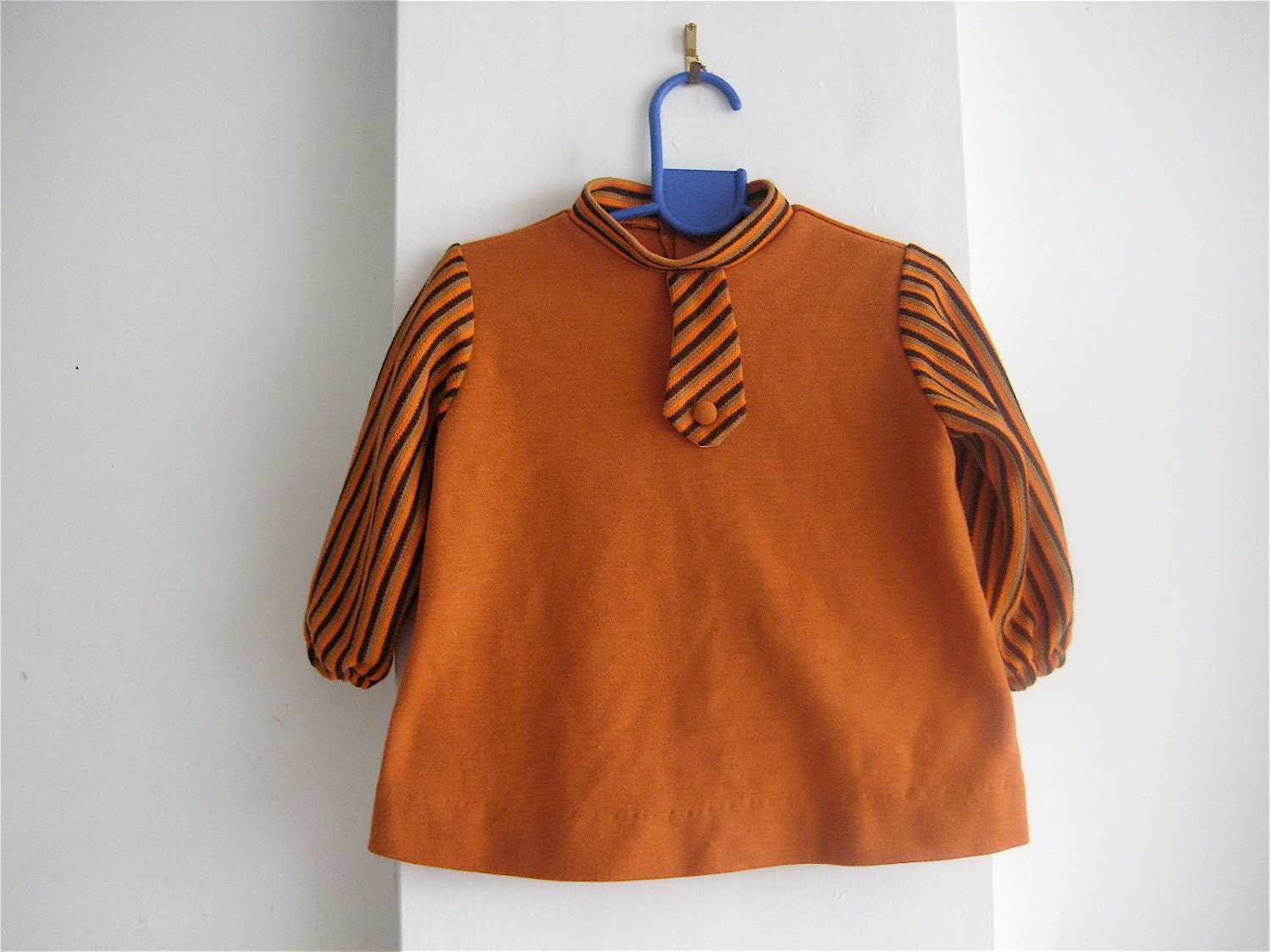 1970s vintage girl's dress