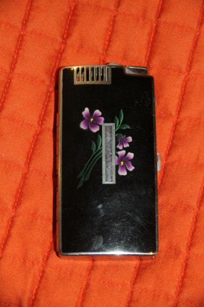 floral lighter