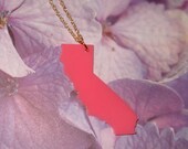 Pink California Necklace, State on Gold Look Chain