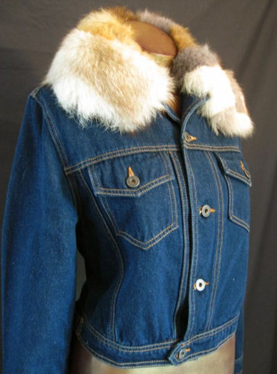 Dark Blue Jean Jacket w Fur Collar by LilBlackDressVintage on Etsy