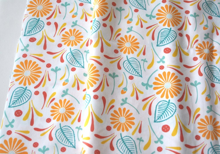 petals - organic cotton sateen - generous fat quarter (18" x 28") - original fabric - eco-friendly