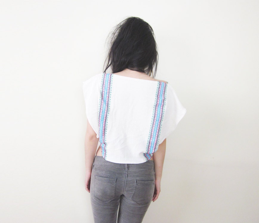 Handmade Cropped Hippie Mexican Embroidered White Blouse XS S