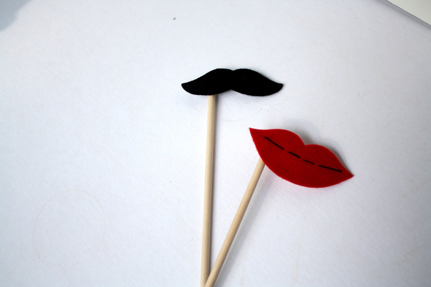 Photo booth Props. Wedding Photo Props. Mustache. Photo Props. Lips on a Stick. Mustache on a Stick - The Cute Couple Maro Kit