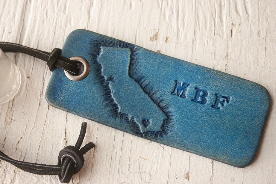 Love California - personalized travel Luggage tag - Heart or Star on your city in California - key ring or suede cord