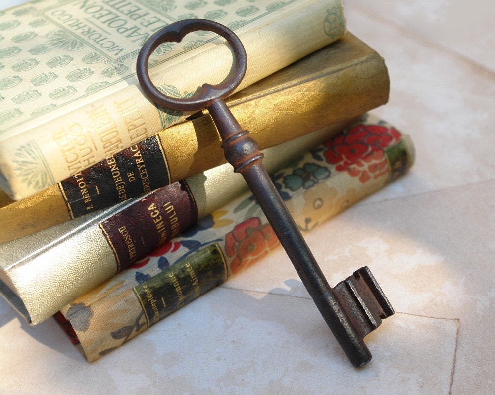 Huge Castle Gate Key - 6 in Large Skeleton Key, Old Antique, Rare Find.
